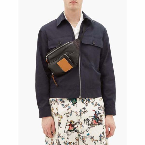 【LOEWE ロエベ ベルトバッグ コピー】2020SS バンバッグ パフィー (ブラック) 335.73.W75 1100